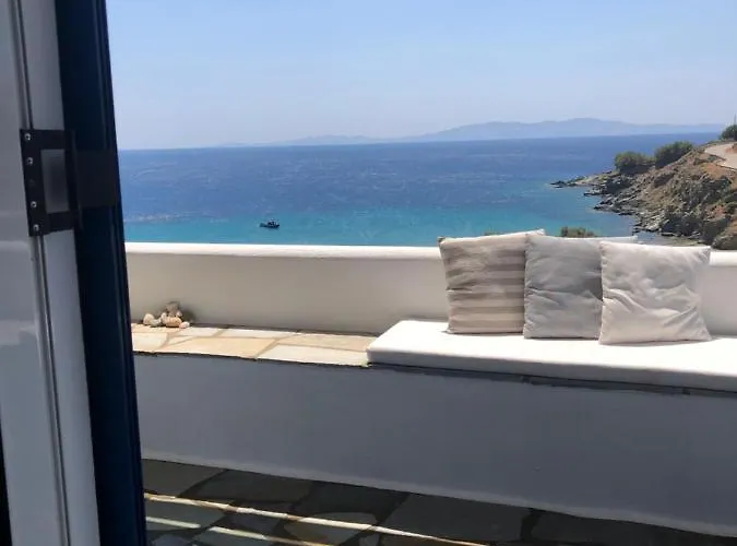 Meltemi Tinos Lägenhetshotell 3*