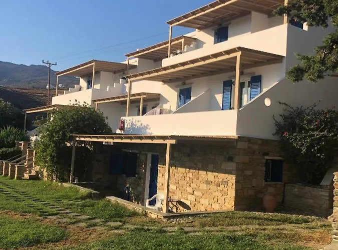 Meltemi Tinos Lägenhetshotell 3*