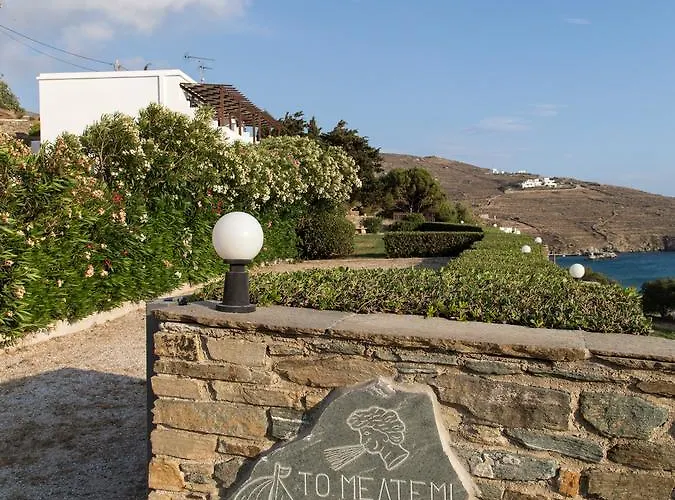 Meltemi Tinos Agios Romanos