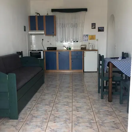 Ξενοδοχείο με διαμερίσματα Meltemi Tinos *