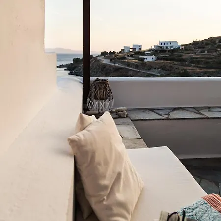Meltemi Tinos Apartmanhotel 3*