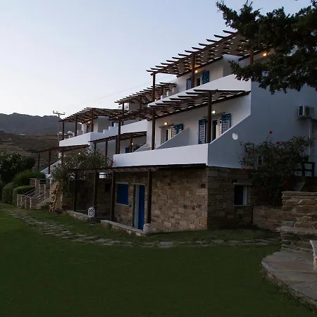 Hotel apartamentowy Meltemi Tinos