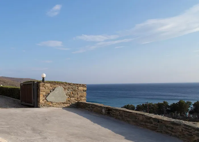 Meltemi Tinos Agios Romanos